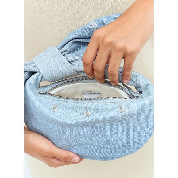 Bottega Veneta Women Mini Jodie Handbag - Picture 6 of 6